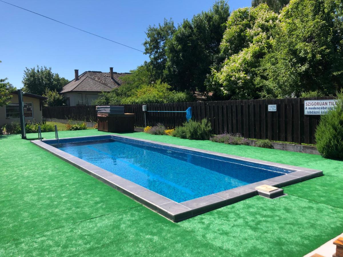 Bestapartman Balatonboglar Bagian luar foto